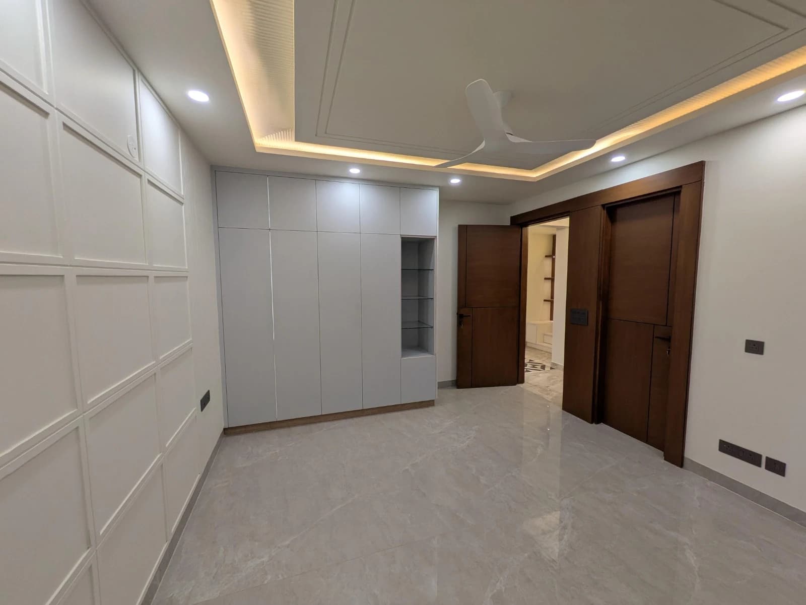 5 Bedroom House in Sector 33, Gurgaon