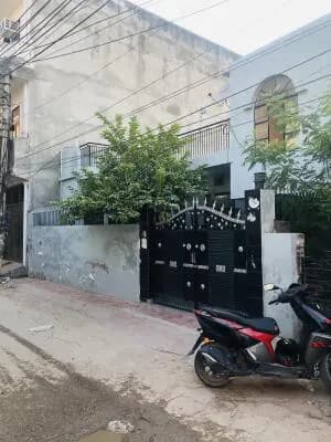 2 Bedroom House in Rajendra Park, Gurgaon